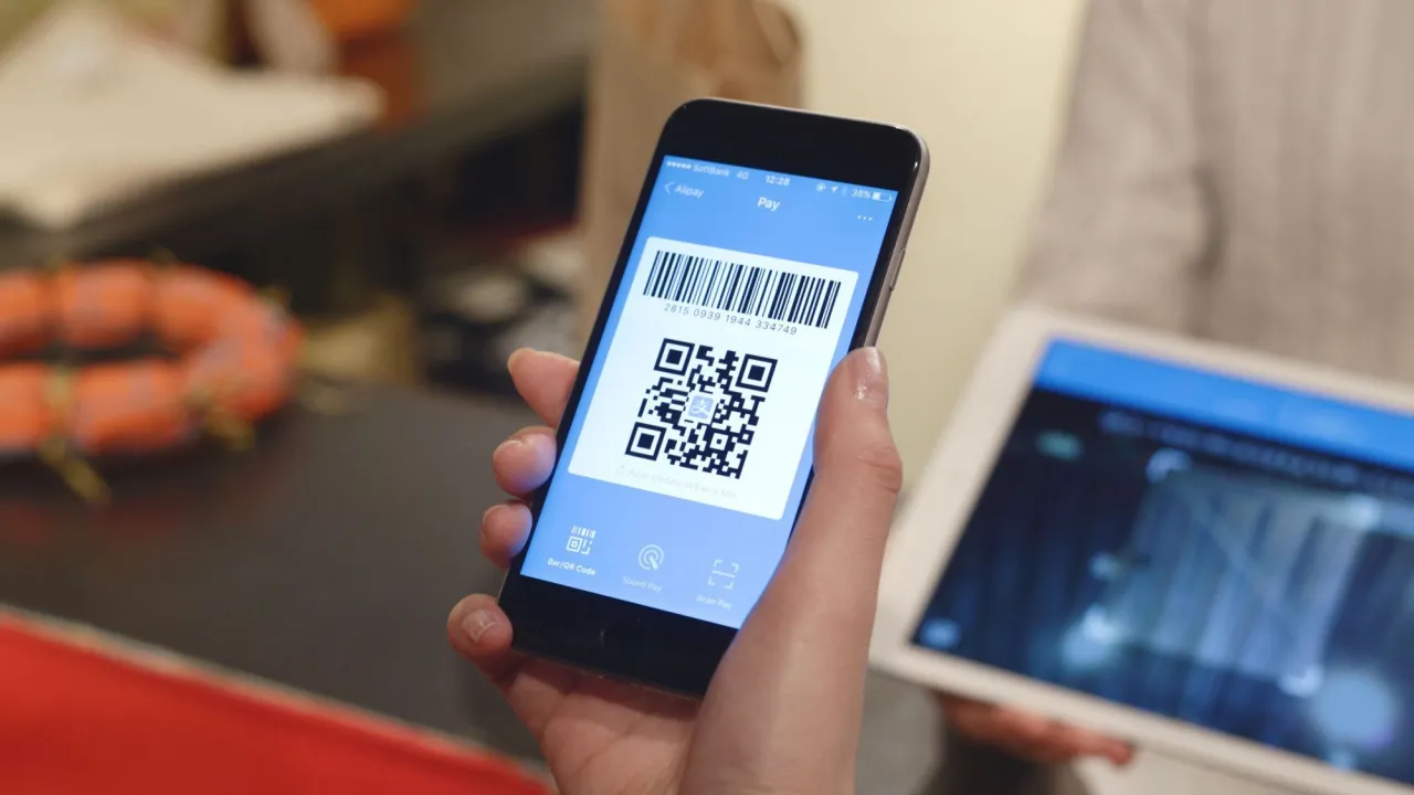 Казахстанцы смогут оплачивать покупки в Узбекистане через QR